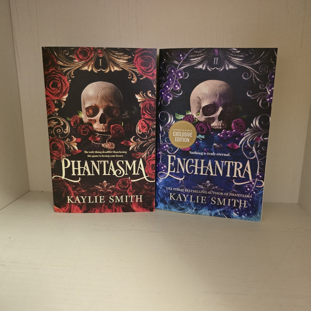 Phantasma and Enchantra Book Set